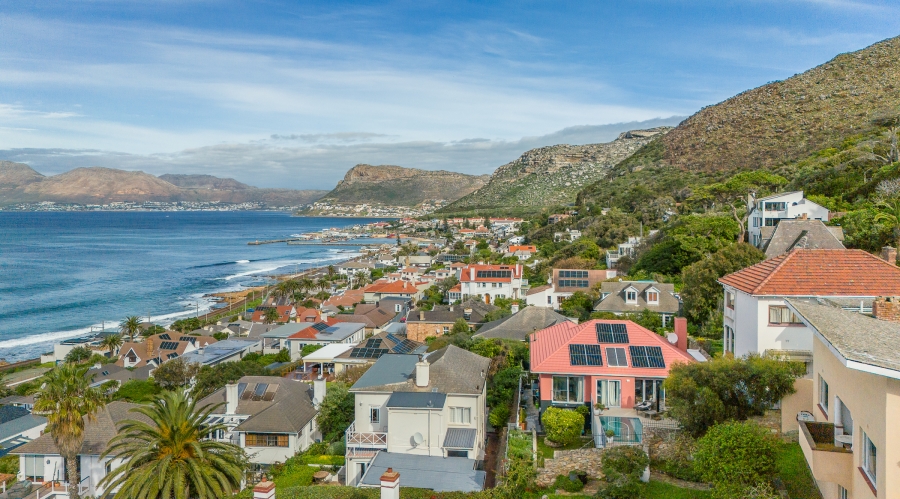 4 Bedroom Property for Sale in St James Western Cape